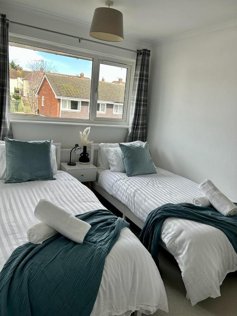 Villa Stylish 3 Bed House Hitchin Exterior foto